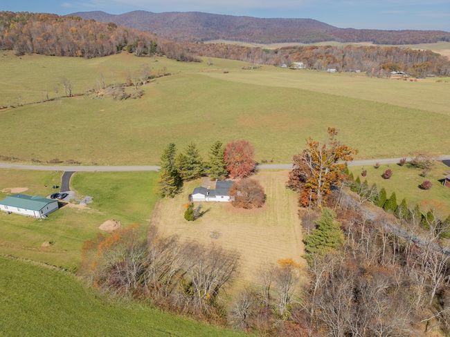 3052 Cedar Springs Rd., House other with 3 bedrooms, 4 bathrooms and 1 parking in Sugar Grove VA | Image 58