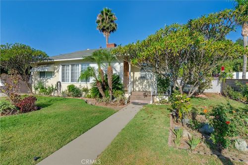 4003 Gangel Ave, Pico Rivera, CA, 90660-1560 | Card Image