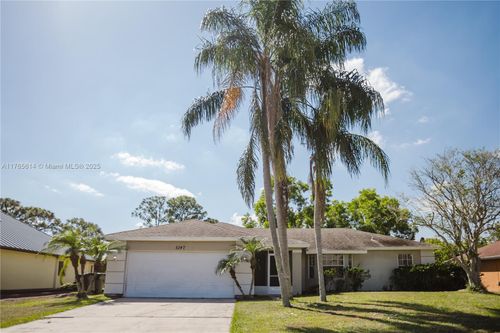 5240 Nw Ever Rd, Port St. Lucie, FL, 34983-1463 | Card Image