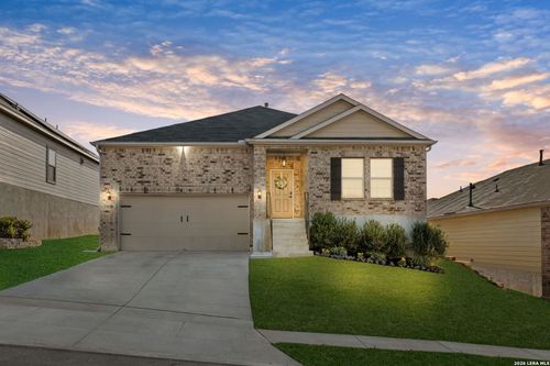 13026 Vista Holw, Live Oak, TX, 78233-6635 | Card Image