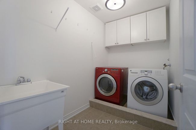 99 Grady Dr, House other with 3 bedrooms, 3 bathrooms and 3 parking in Newcastle ON | Image 35