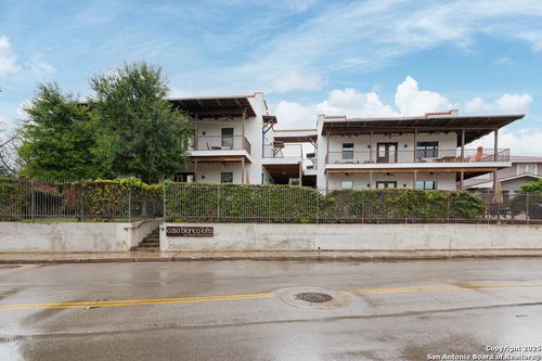 201-1542 N Alamo St, San Antonio, TX, 78215-1283 | Card Image
