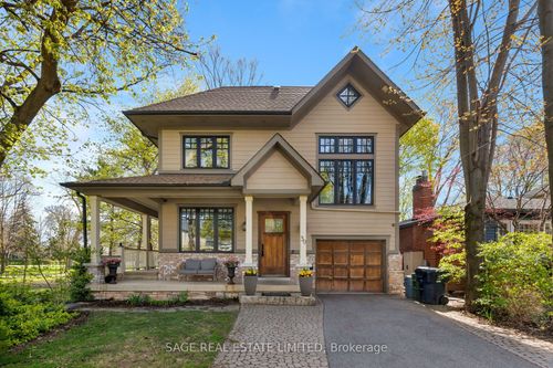 39 Loyalist Rd, Etobicoke, ON, M9A3P2 | Card Image