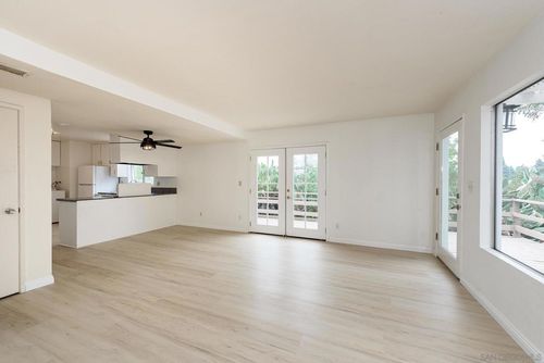 b-1777 Pentuckett Ave, San Diego, CA, 92104-5727 | Card Image