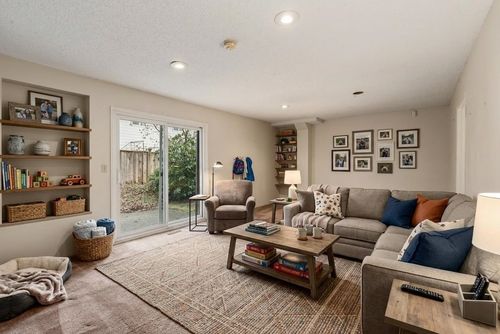 1298 Novak Dr, Coquitlam, BC, V3E1W9 | Card Image
