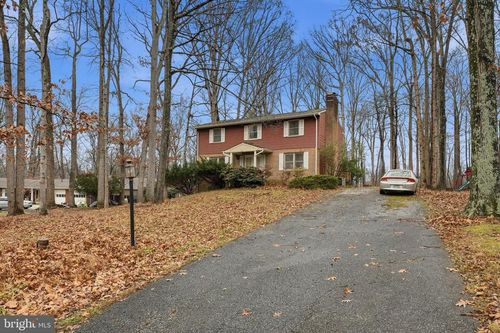 9 Norris Run Ct, Reisterstown, MD, 21136-5833 | Card Image