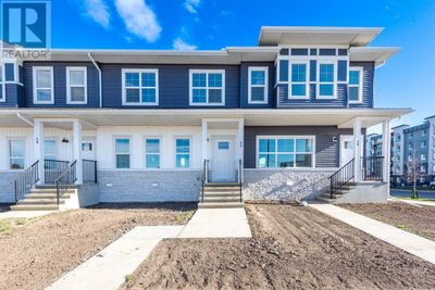 54 Dawson Dr, Townhouse with 3 bedrooms, 3 bathrooms and 2 parking in Chestermere AB | Image 2