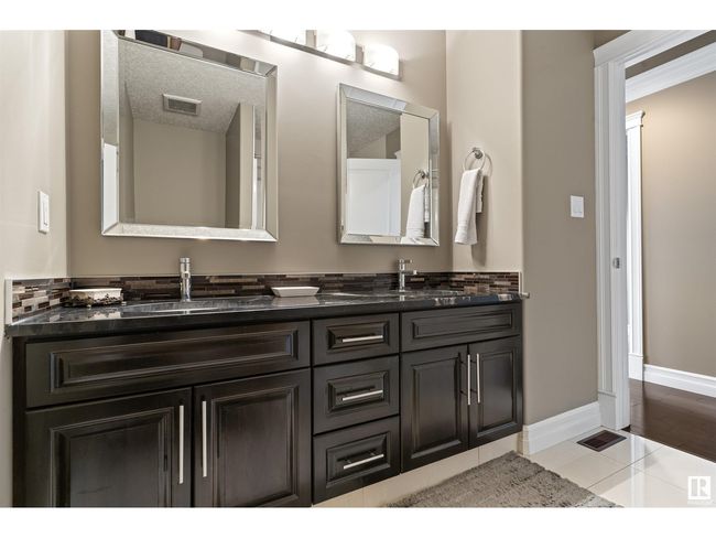 1254 Adamson Dr Sw, House other with 5 bedrooms, 4 bathrooms and null parking in Edmonton AB | Image 33