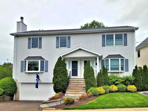 a-300 Jefferson Ave, Mamaroneck, NY, 10543-1914 | Card Image