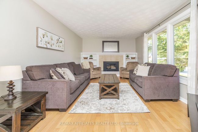 201 Augusta St, House other with 3 bedrooms, 2 bathrooms and 2 parking in Almonte ON | Image 5