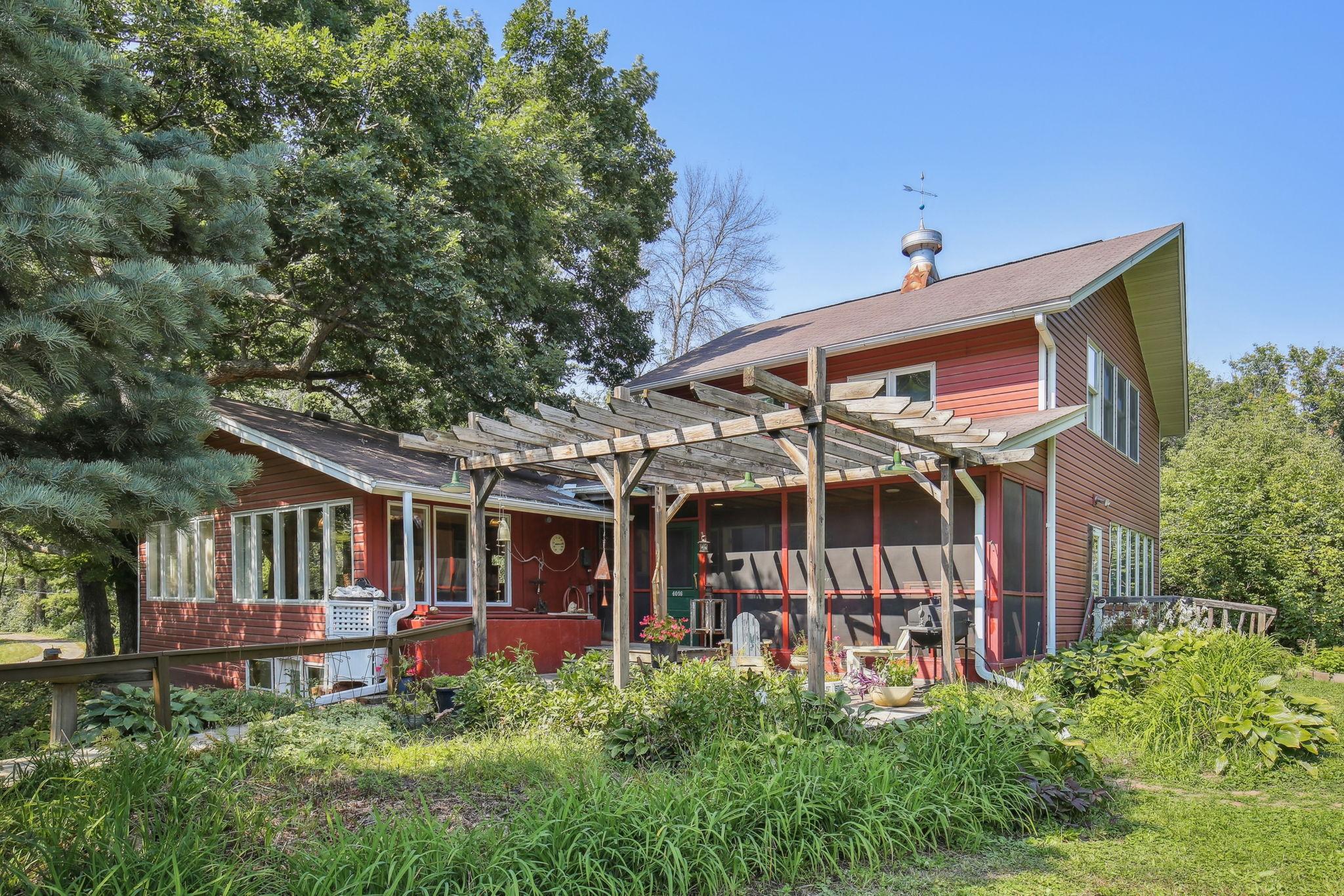 Mcmenemy St, Saint Paul, MN 55127