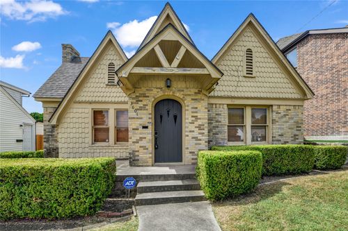 3601 W 5th St, Fort Worth, TX, 76107-2017 | Card Image
