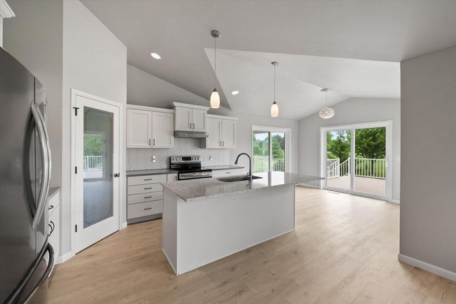 471 Winner's Circle, House other with 3 bedrooms, 2 bathrooms and null parking in Elkhart Lake WI | Image 5