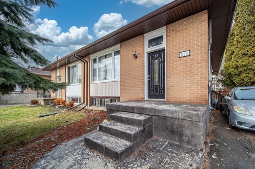 590 Macdonnell St, Kingston, ON, K7K4X1 | Card Image