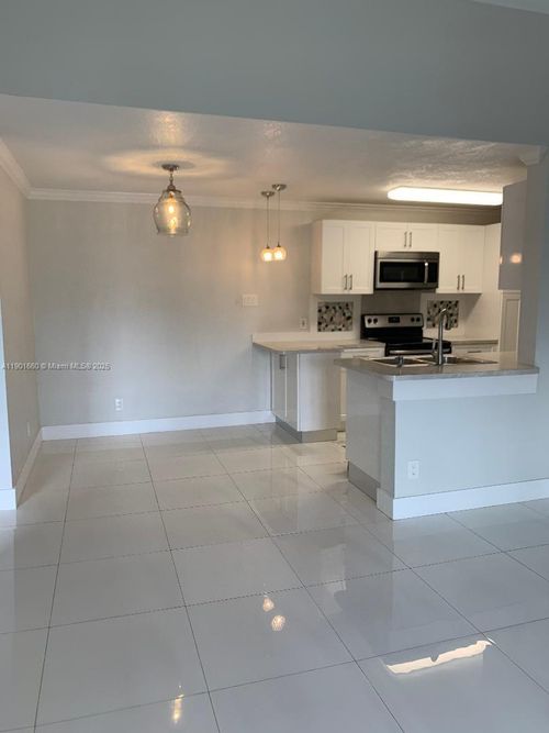 apt-9202-10370 Sw 150th Ct, Miami, FL, 33196-3752 | Card Image