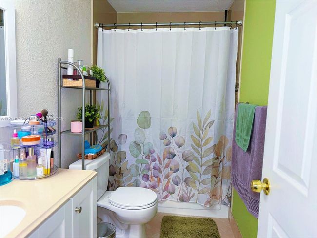 APT-1111 - 805 Riverside Dr, Condo with 2 bedrooms, 2 bathrooms and null parking in Coral Springs FL | Image 10