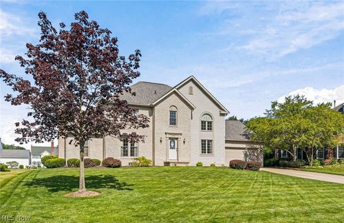 5905 Shetland Circle Ne, Canton, OH, 44721 | Card Image