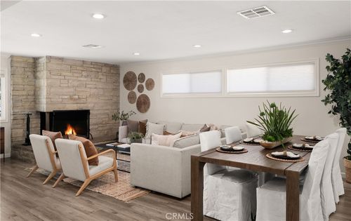 624 N Walnut St, La Habra, CA, 90631-3712 | Card Image