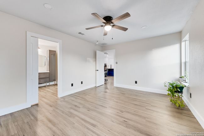 6371 Stonewater Bend Trl, House other with 3 bedrooms, 2 bathrooms and null parking in Fort Worth TX | Image 16