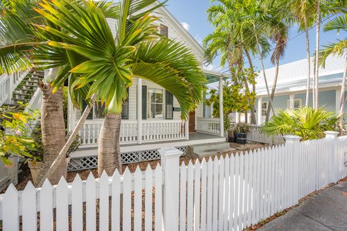 1210 Virginia St, Key West, FL, 33040-3440 | Card Image