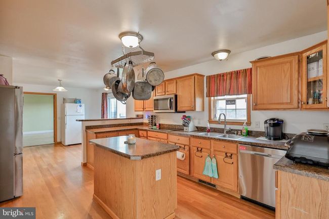 6295 Venture Ct, House other with 4 bedrooms, 4 bathrooms and null parking in Slatington PA | Image 19