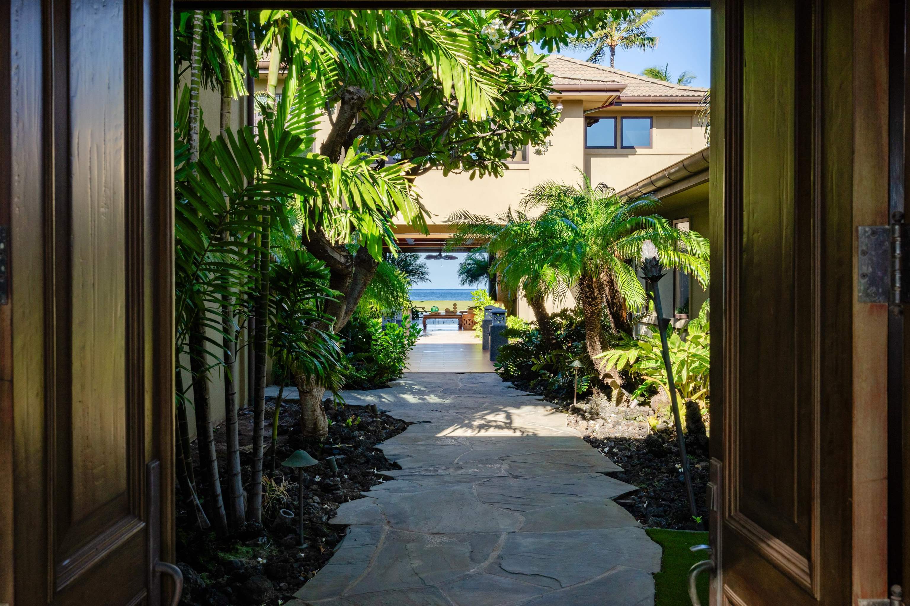 Halama St, Kihei, HI 96753
