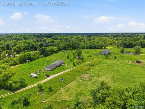 253 Park St, Gaines, MI, 48436-9712 | Card Image