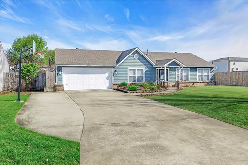 2315 S 17th St, Rogers, AR, 72758-1244 | Card Image
