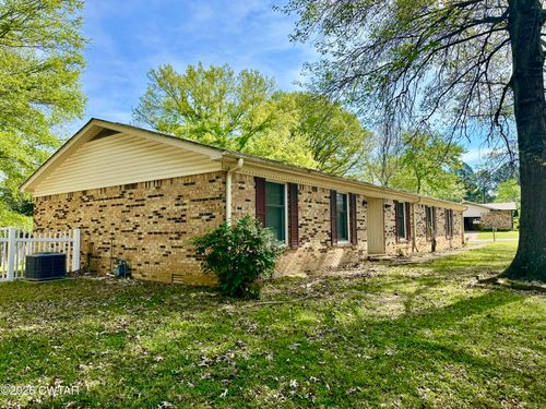 21 Camellia Dr, Jackson, TN, 38301-7603 | Card Image