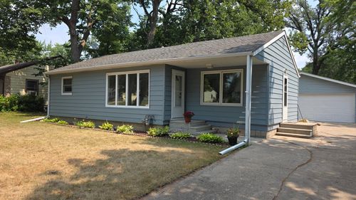 1517 Gary Ave, Detroit Lakes, MN, 56501-4304 | Card Image