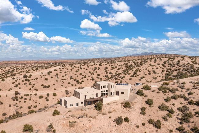 90 Camino Halcon, House other with 6 bedrooms, 6 bathrooms and null parking in Placitas NM | Image 66