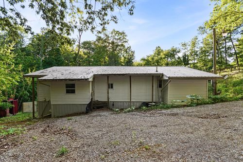287 Dustin Rd, Kuttawa, KY, 42055-5611 | Card Image