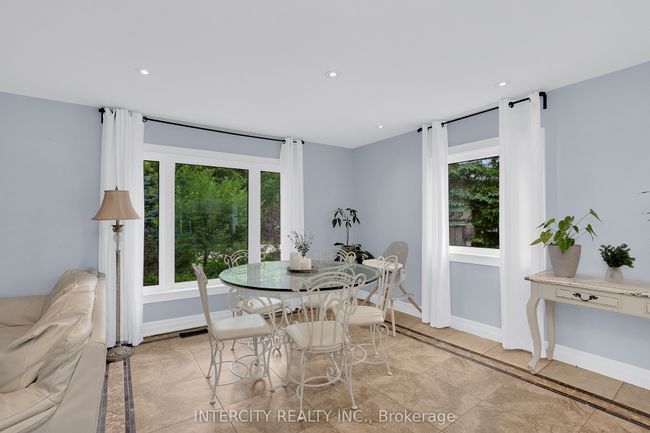 31 Archibald Rd, House other with 5 bedrooms, 5 bathrooms and 9 parking in King ON | Image 12