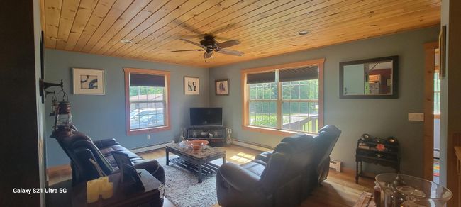201 Creek Rd, House other with 5 bedrooms, 2 bathrooms and null parking in Champlain NY | Image 13