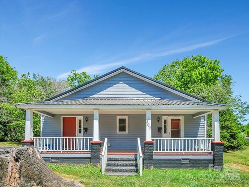 307 S Jacob St, Cherryville, NC, 28021-3327 | Card Image