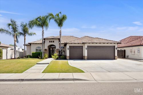 14513 Glover Ct, Bakersfield, CA, 93314-9041 | Card Image