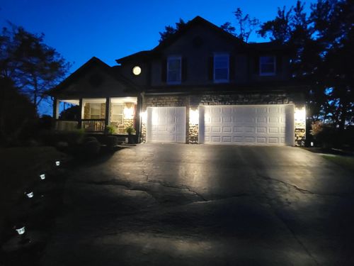 7720 Priestley Dr, Reynoldsburg, OH, 43068-9766 | Card Image