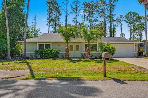 150 Brookside Ln, Palm Coast, FL, 32137-8719 | Card Image