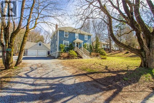 11 Clark Rd, Rothesay, NB, E2E2H2 | Card Image