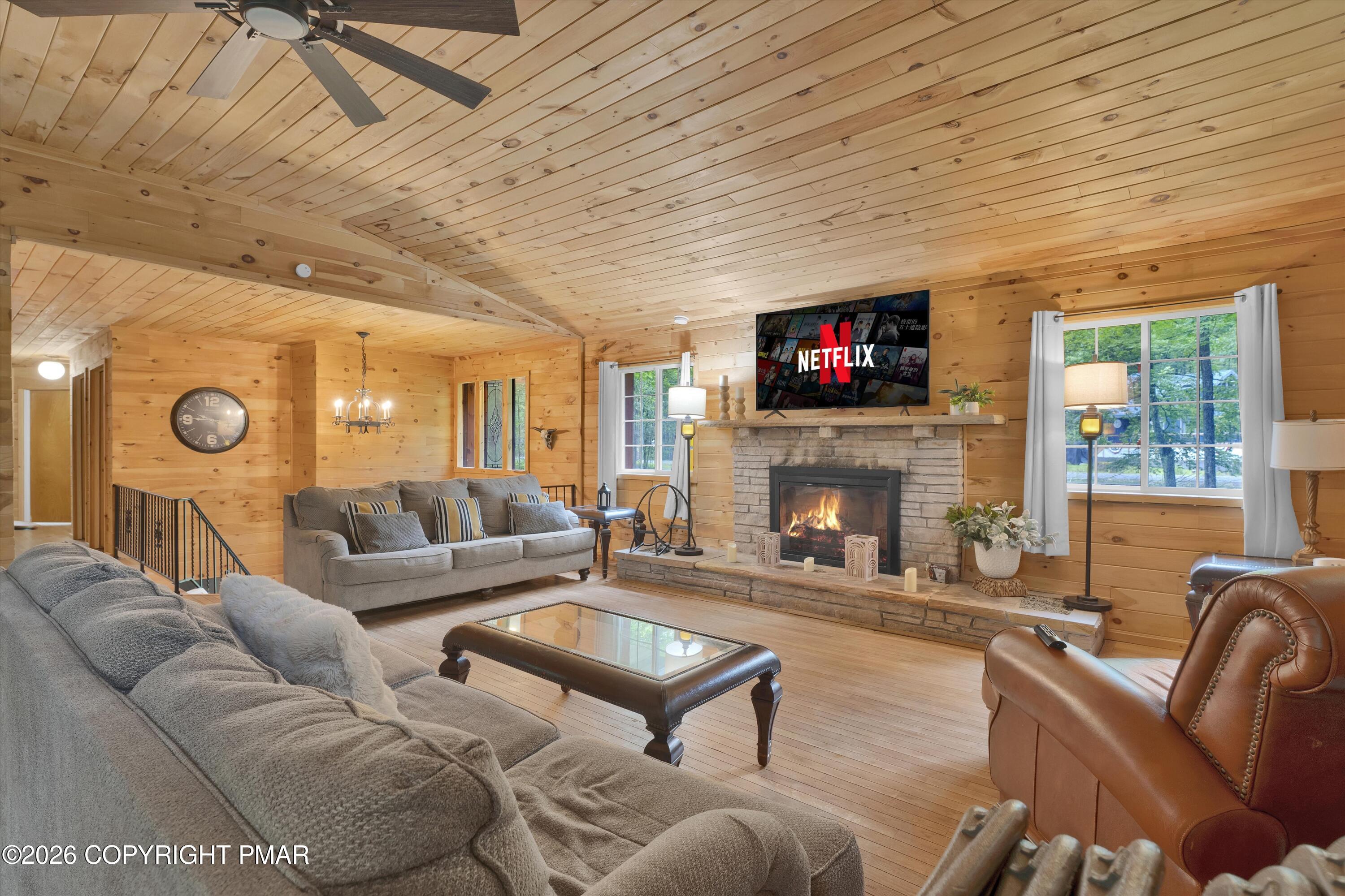 Residential in Pocono Lake 3