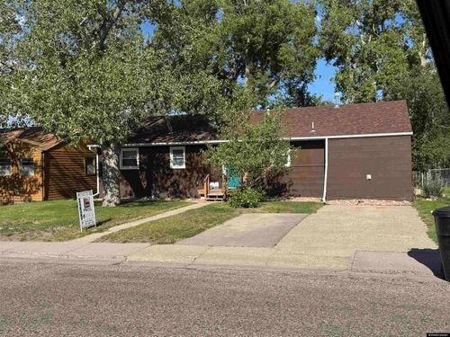 2839 S Coffman Ave, Casper, WY, 82604-4734 | Card Image