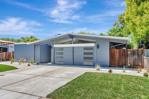 3428 Greer Rd, Palo Alto, CA, 94303-4208 | Card Image