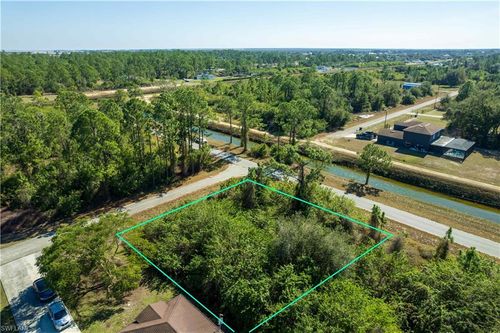 4407 E 20th St, ALVA, FL, 33920 | Card Image