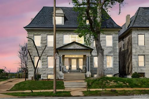 5137 Washington Pl, Saint Louis, MO, 63108-1114 | Card Image