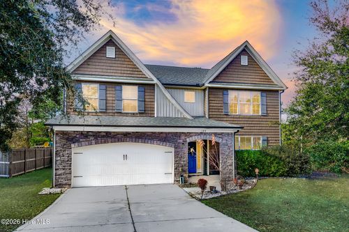 109 Creek End Ct, Swansboro, NC, 28584-8263 | Card Image