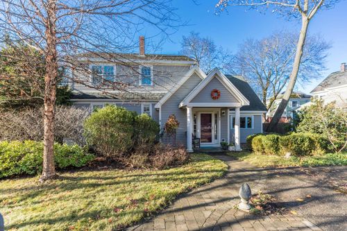 36 Marston Avenue, Portsmouth, NH, 03801 | Card Image