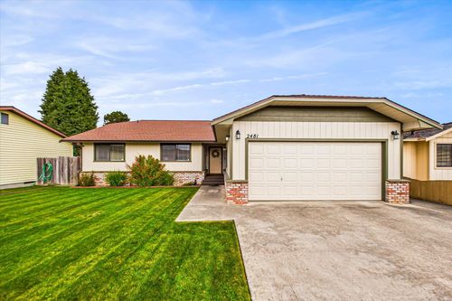 2481 Dana Ct, Fortuna, CA, 95540-3401 | Card Image