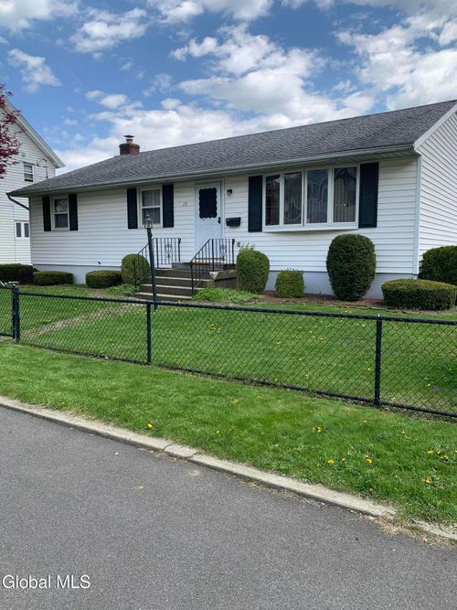 15 Wright Street, Amsterdam, NY, 12010 | Card Image