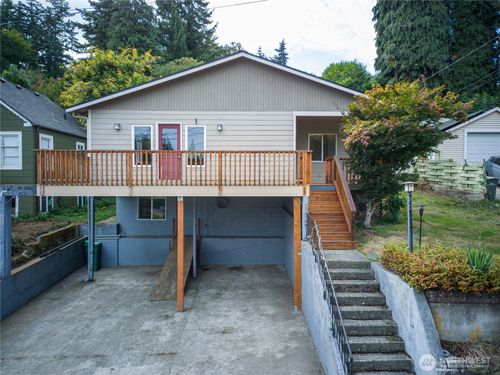 2005 NE Jensen Ave Ne, Bremerton, WA, 98310-5443 | Card Image