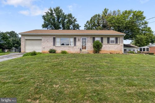 727 Sharon Dr, MOUNT JOY, PA, 17552-9714 | Card Image